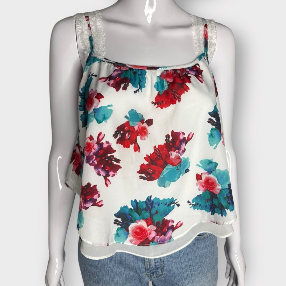 Lovers And Friends Floral Print, Layered, Lace Strap Blouse - Picture 3 of 8